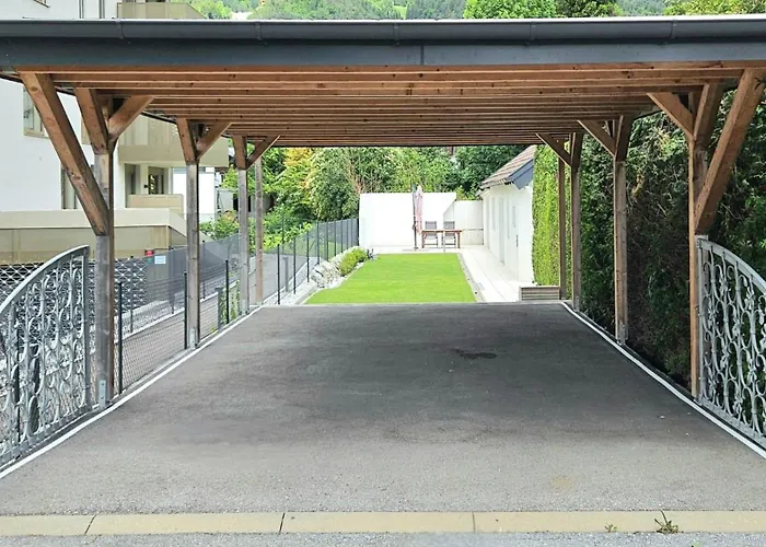 Crogo The Paula * Innsbruck