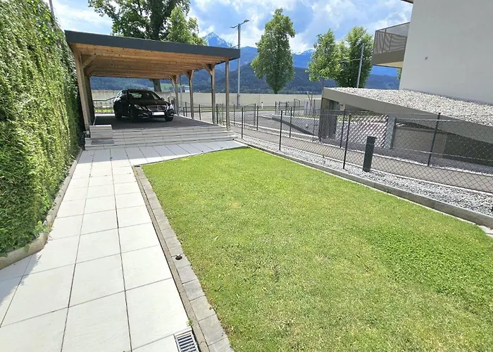 Crogo The Paula * Инсбрук